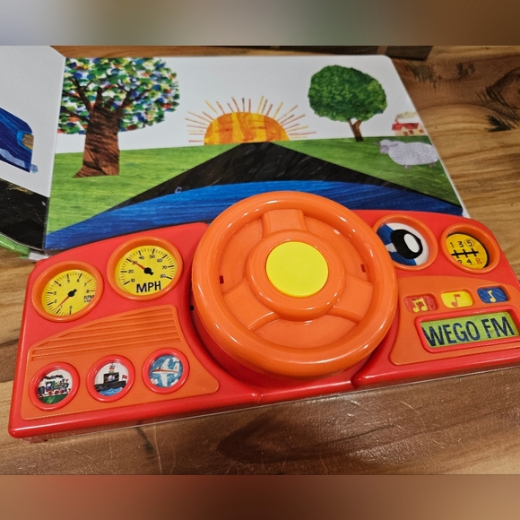 Eric Carle Here We Go Driving Car Book & NWT Blue Bear Plush - Picture 3 of 12